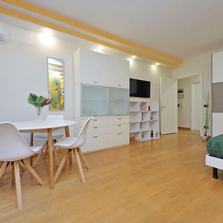 Eur Spinaceto Sensorial Loft Apartamento Roma Exterior foto