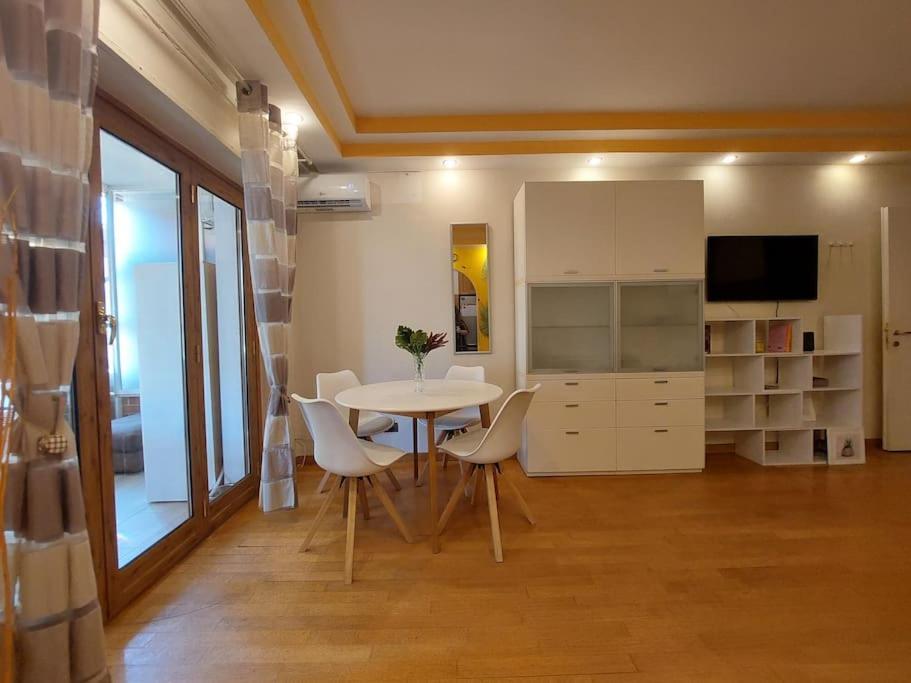 Eur Spinaceto Sensorial Loft Apartamento Roma Exterior foto